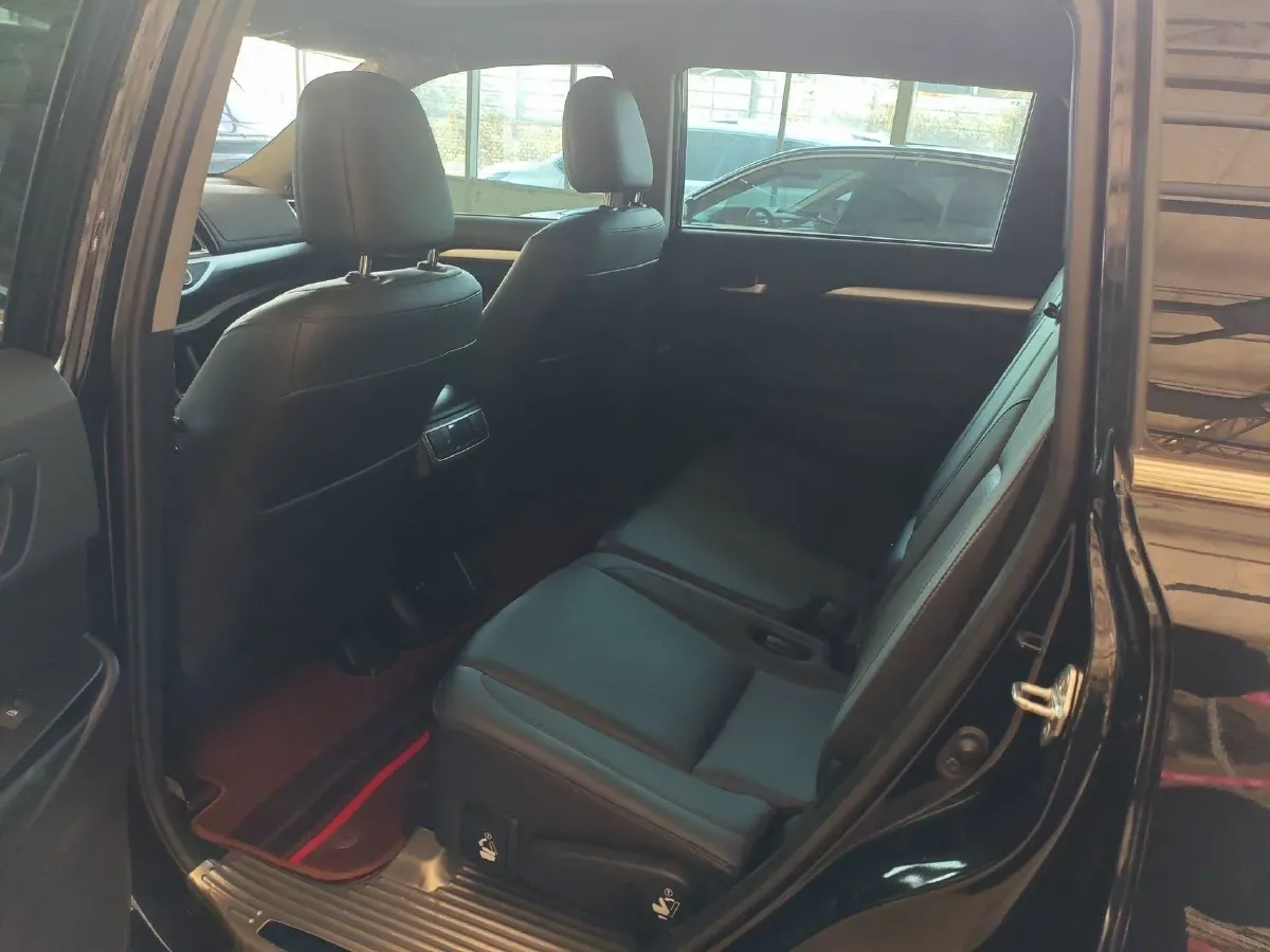 2018 Toyota Highlander 2.0T 220HP L4 6AT,autocango,china used car exporter,china ev exporter,chinese used car exporter,chinese used ev exporter