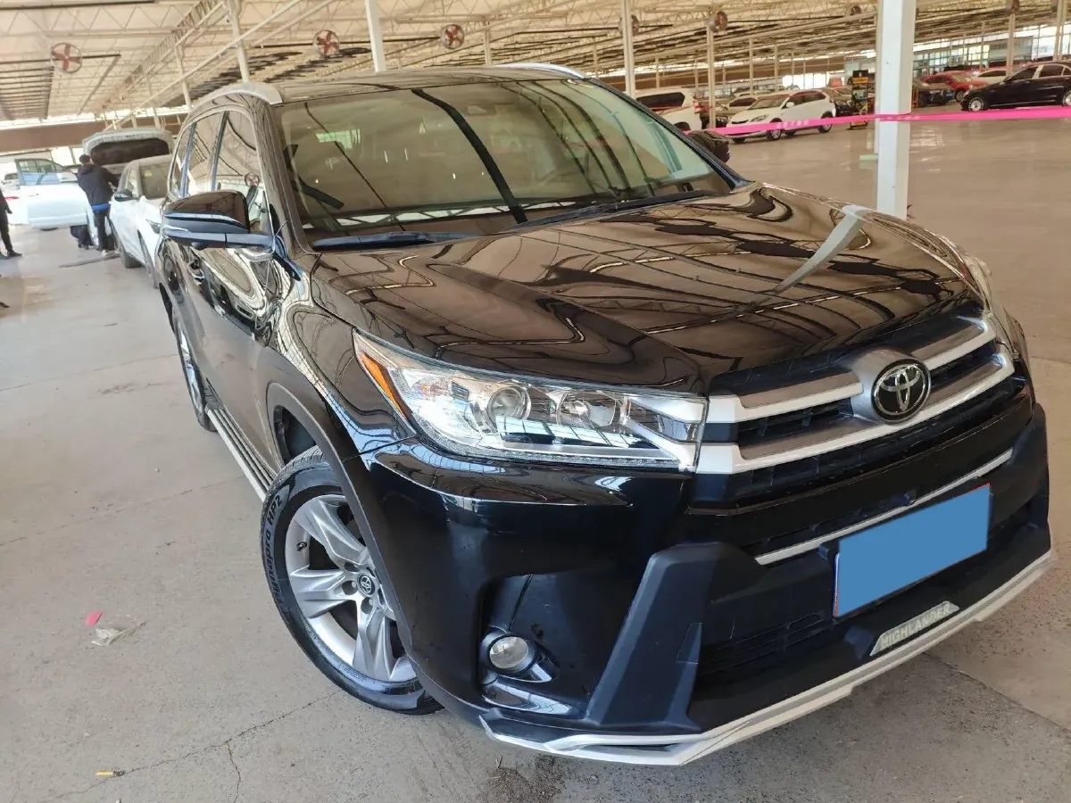 2018 Toyota Highlander 2.0T 220HP L4 6AT,autocango,china used car exporter,china ev exporter,chinese used car exporter,chinese used ev exporter