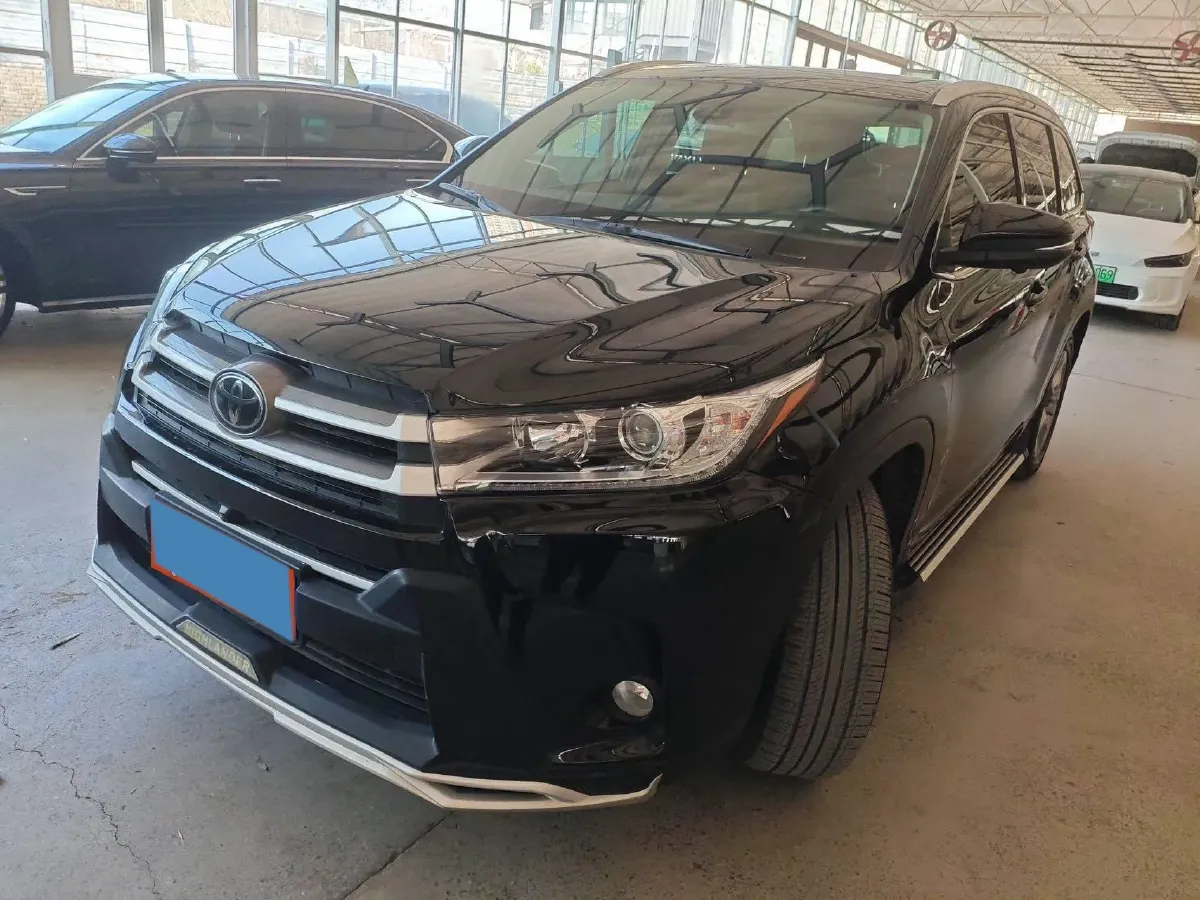2018 Toyota Highlander 2.0T 220HP L4 6AT,autocango,china used car exporter,china ev exporter,chinese used car exporter,chinese used ev exporter