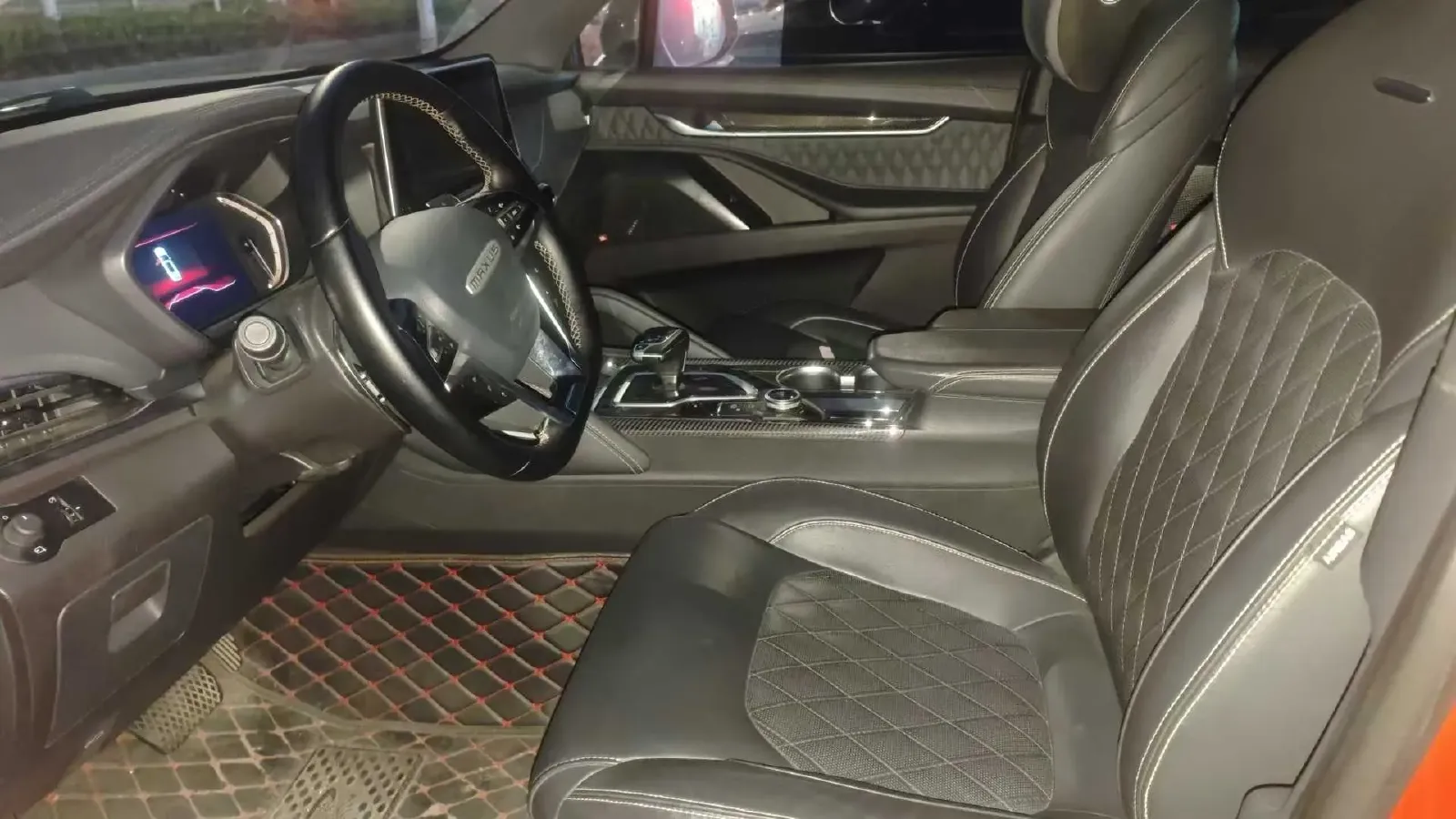 2020 MAXUS D90 Pro 2.0T 218HP L4 8AT,autocango,china used car exporter,china ev exporter,chinese used car exporter,chinese used ev exporter