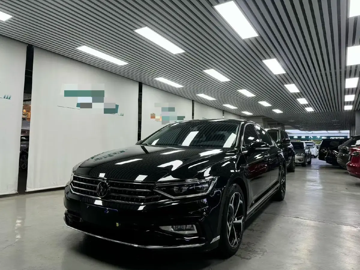 2024 Volkswagen Magotan 2.0T 186HP L4 7DCT