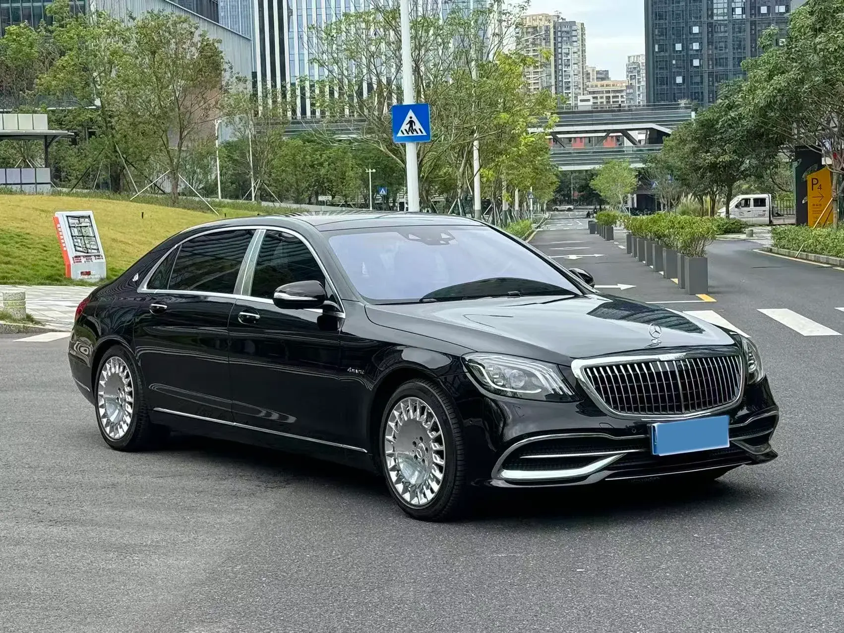 2020 MERCEDES-BENZ MAYBACH thumbnail 3