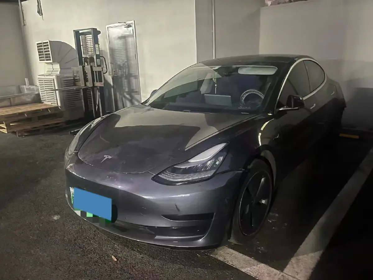 2020 Tesla Model 3 BEV 52KWH