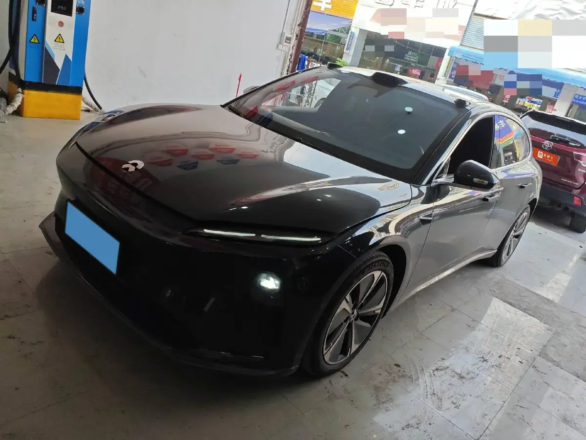 2023 NIO ET5T BEV 75KWH