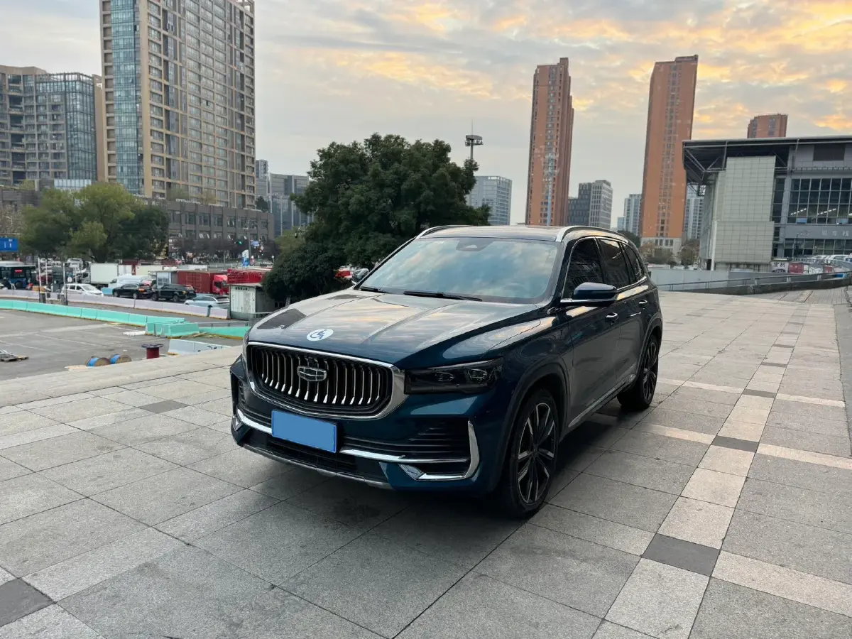 2021 Geely Monjaro 2.0T 238HP L4 8AT