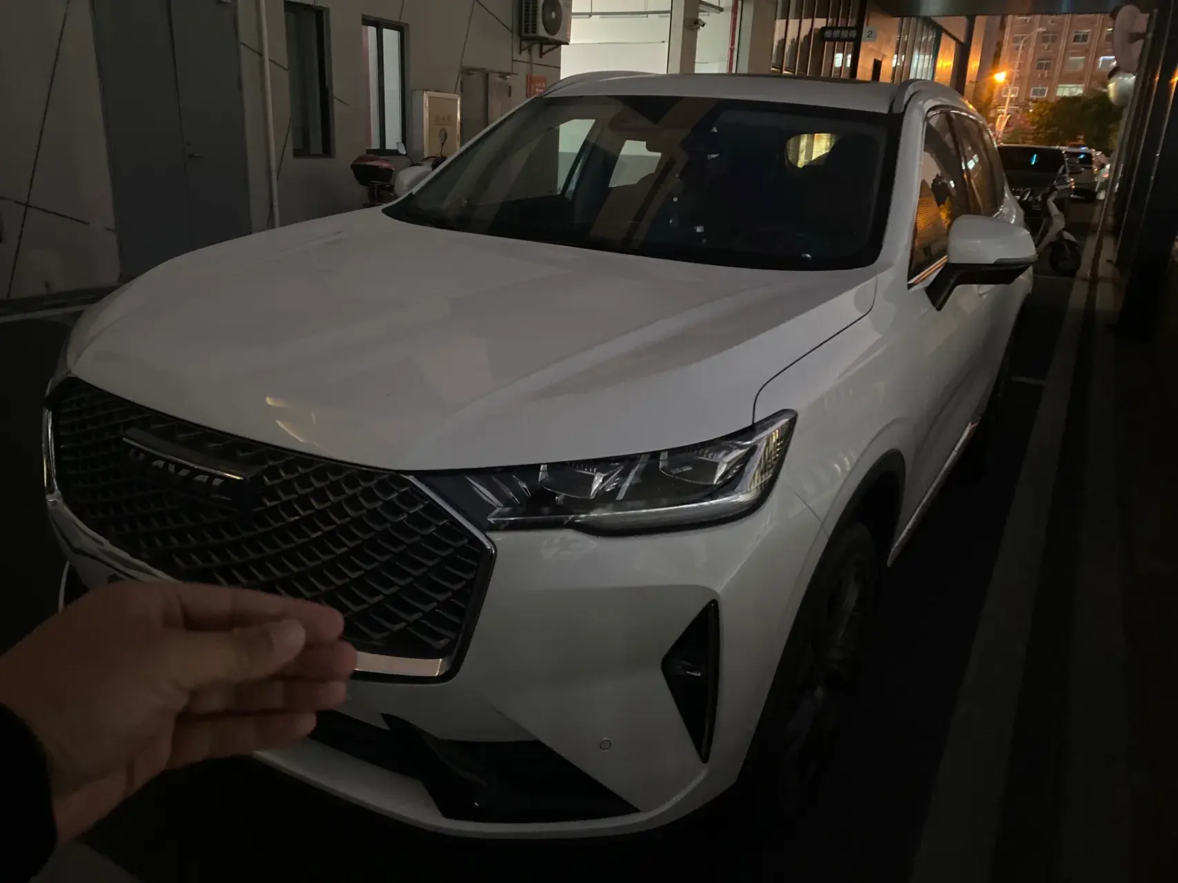 2021 HAVAL H6 view 1