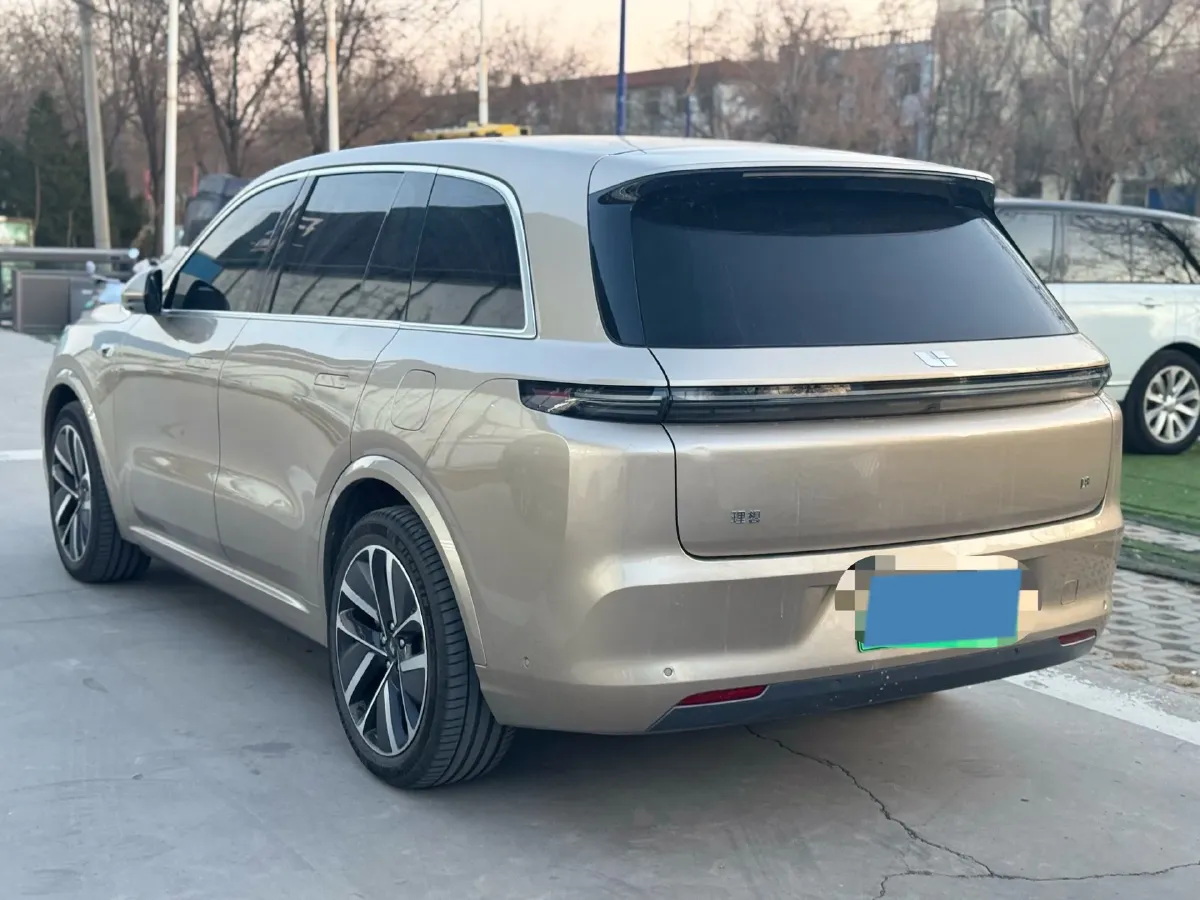 2024 Ford Bronco 2.3T 275HP L4 10AT,autocango,china used car exporter,china ev exporter,chinese used car exporter,chinese used ev exporter