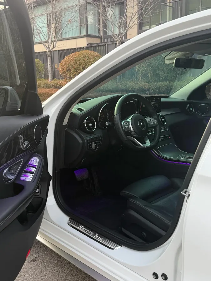 2020 Mercedes-Benz C Class 1.5T 156HP L4 9AT,autocango,china used car exporter,china ev exporter,chinese used car exporter,chinese used ev exporter