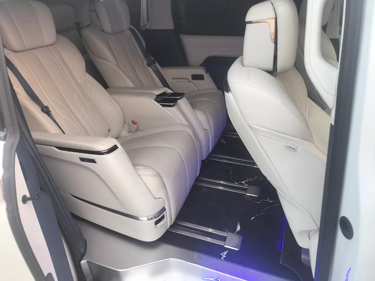 2023 Buick Century 2.0T 237HP L4 9AT,autocango,china used car exporter,china ev exporter,chinese used car exporter,chinese used ev exporter