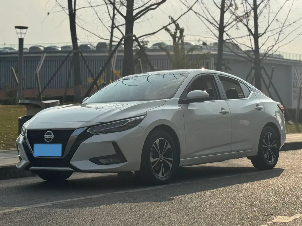 2022 Nissan Sylphy 1.6L 135HP L4 CVT