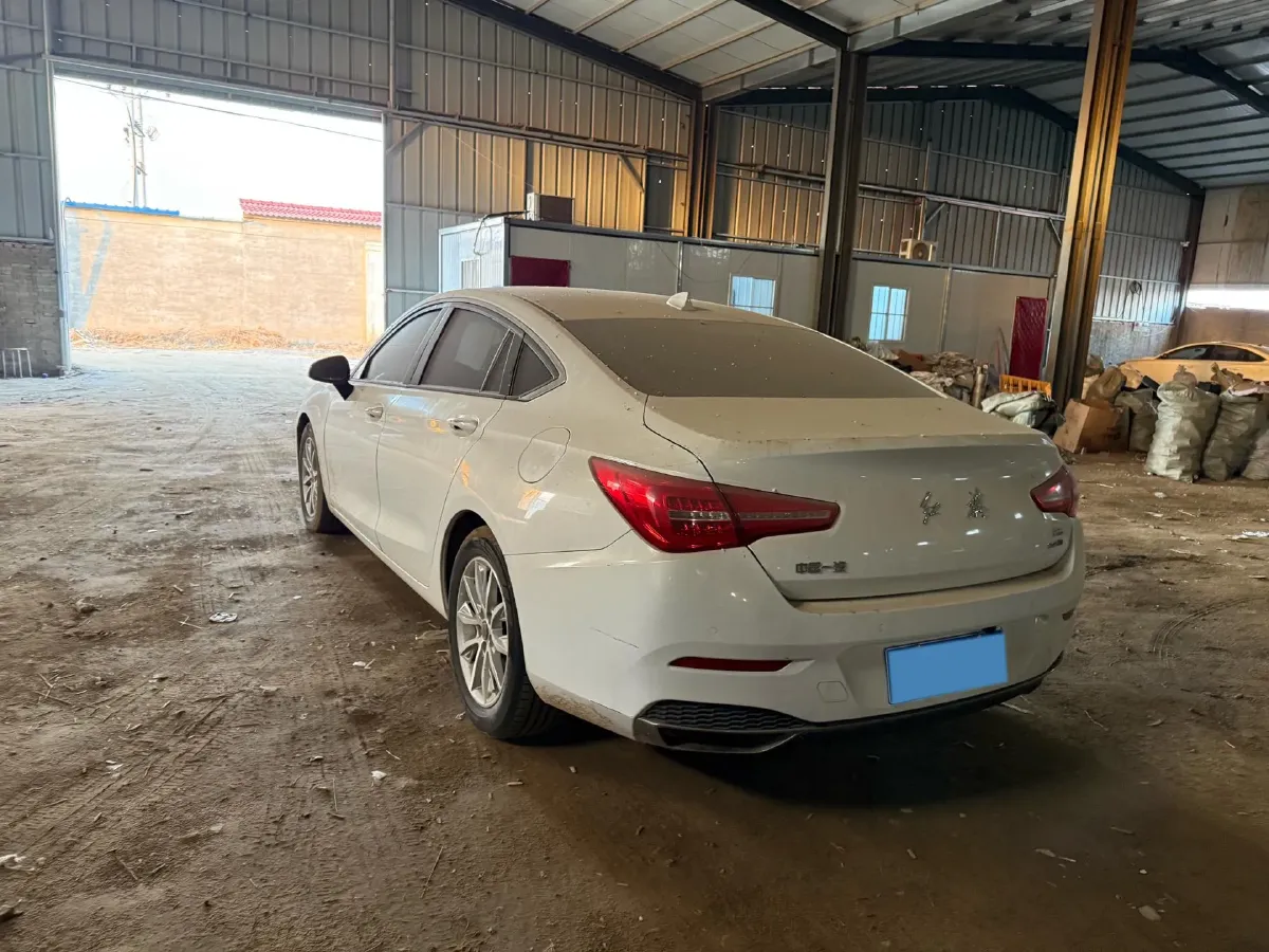 2019 HongQi H5 1.8T 180HP L4 6AT,autocango,china used car exporter,china ev exporter,chinese used car exporter,chinese used ev exporter