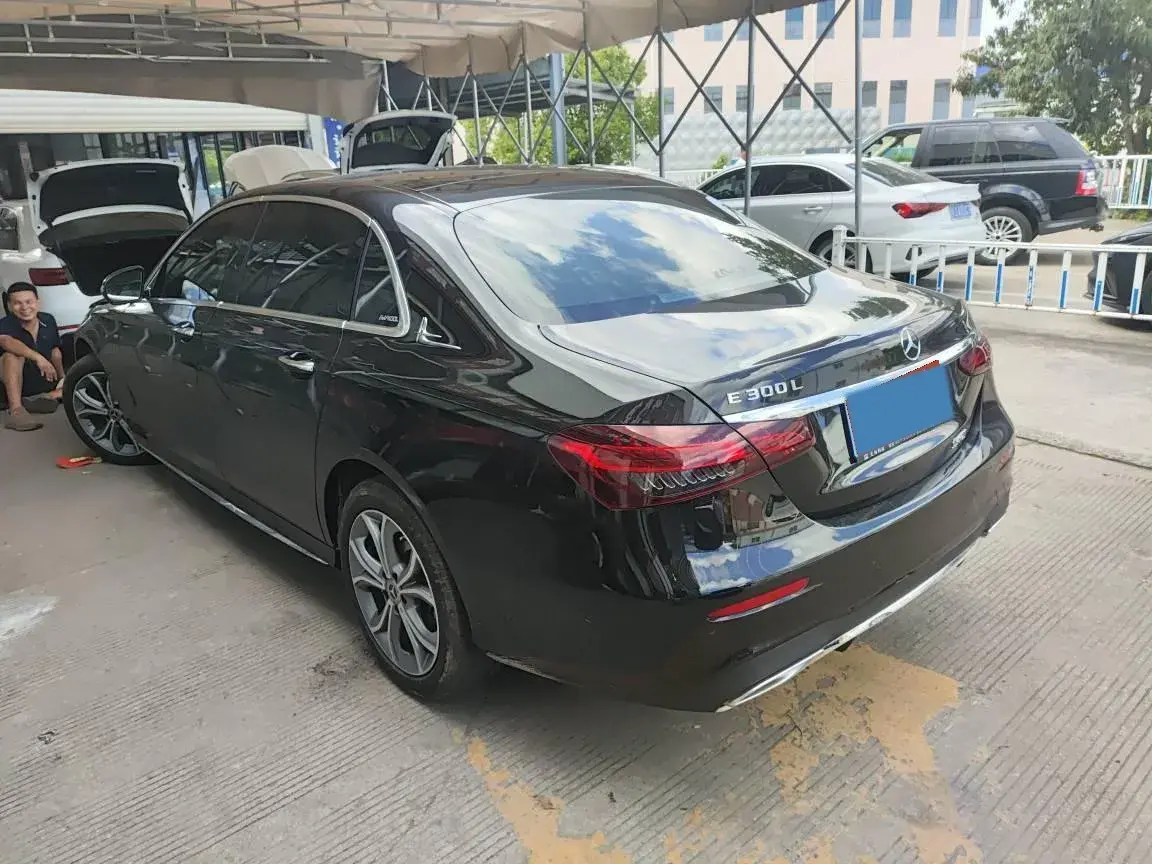 2023 MERCEDES-BENZ E thumbnail 4