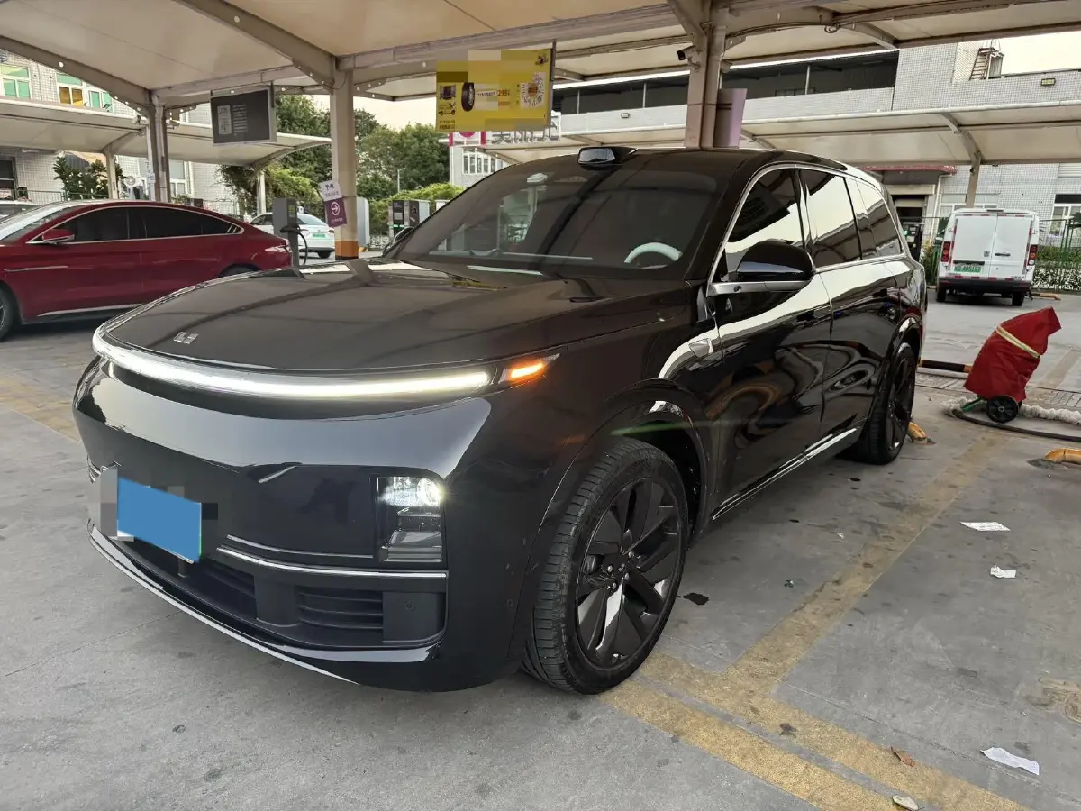 2022 Li L9 Range Extended 154HP REEV 42.6KWH