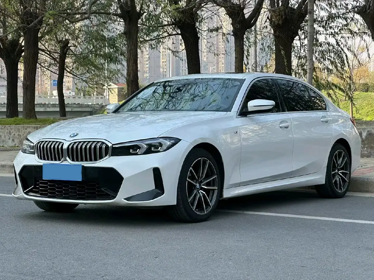 2023 BMW 3 Series 2.0T 156HP L4 8AT