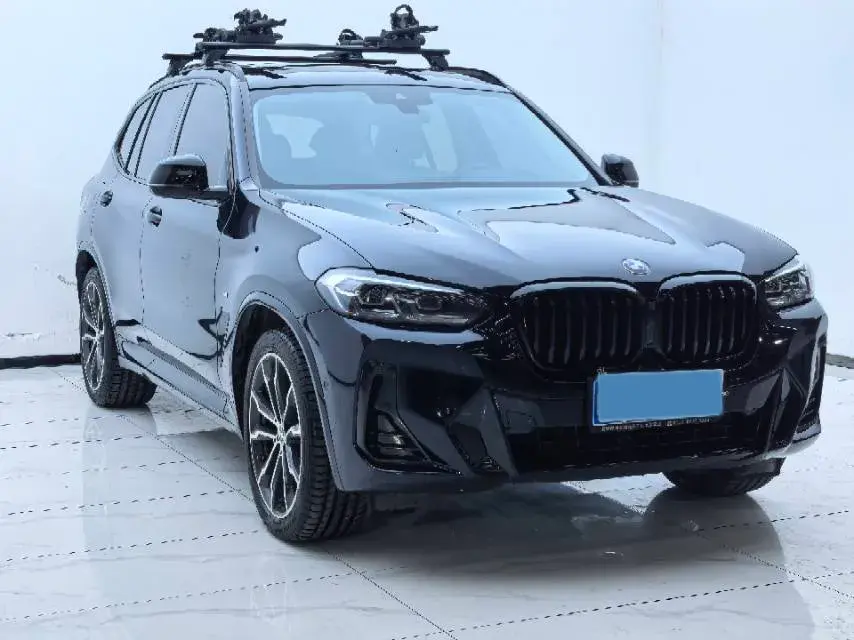 2022 BMW X3 thumbnail 3