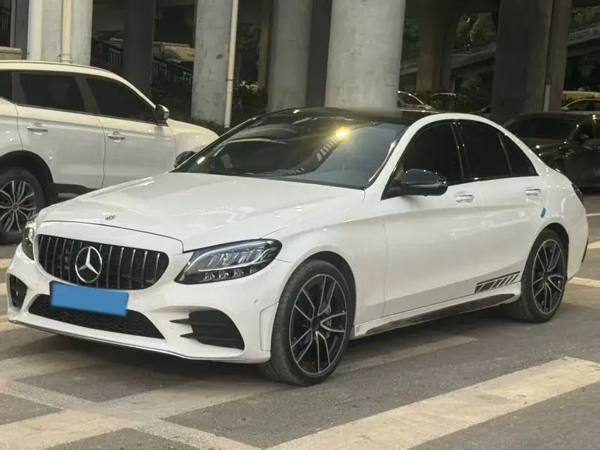 2019 Mercedes-Benz C AMG 3.0T 390HP V6 9AT