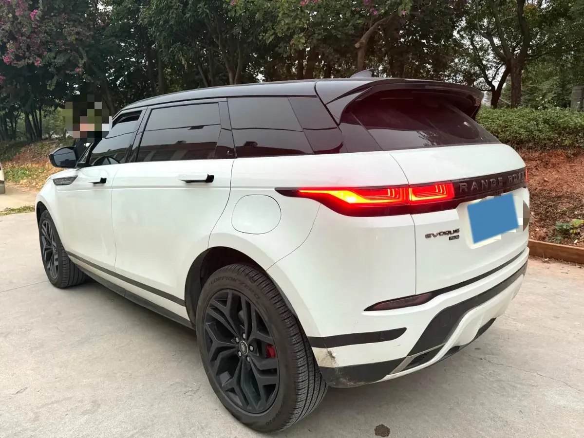 2023 Land Rover Range Rover Evoque 1.5T 200HP L3 8AT PHEV 15.5KWH,autocango,china used car exporter,china ev exporter,chinese used car exporter,chinese used ev exporter