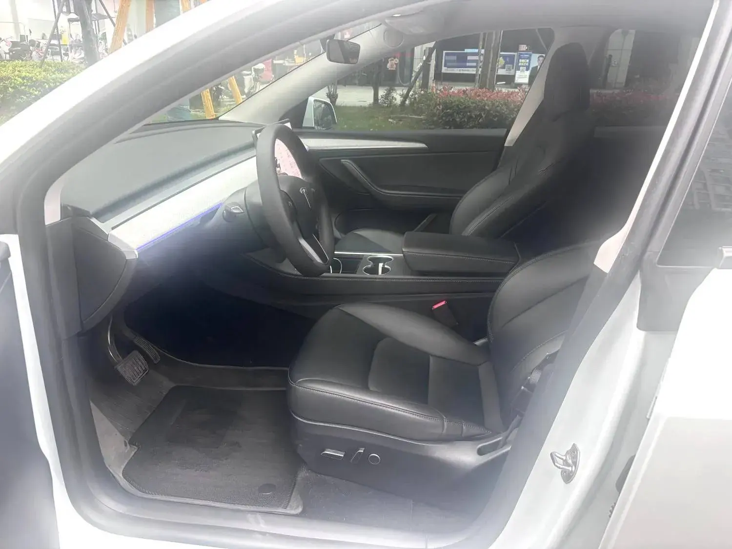 2022 BMW 3 thumbnail 4