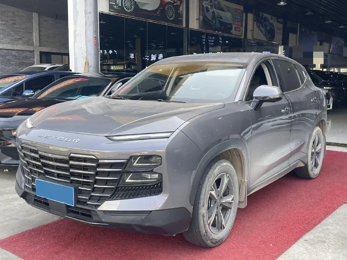 2023 Jetour DASHING 1.5T 156HP L4 6DCT