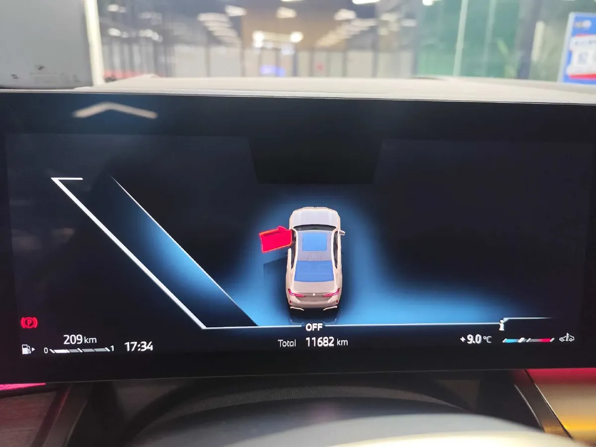 2024 BMW 5 Series 2.0T 258HP L4 8AT,autocango,china used car exporter,china ev exporter,chinese used car exporter,chinese used ev exporter