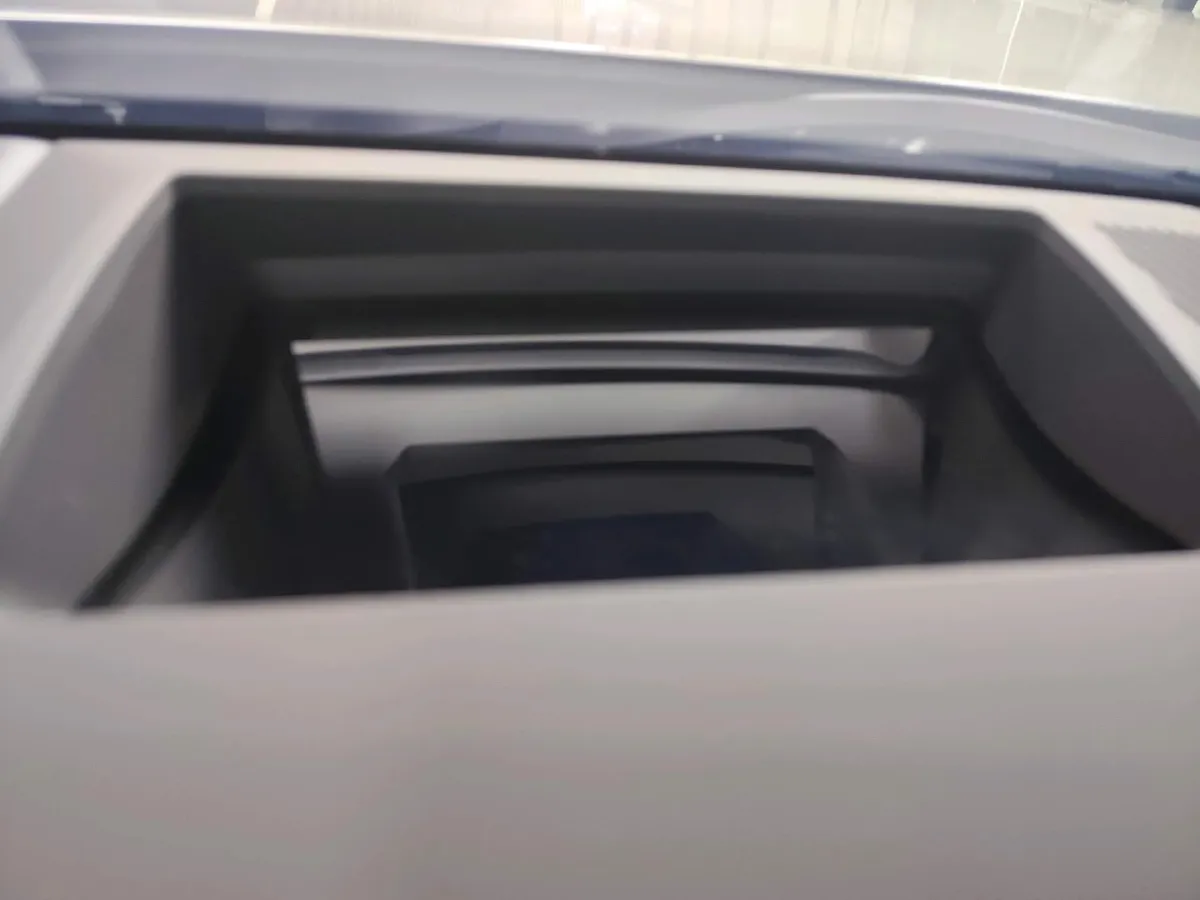 2024 BMW 5 Series 2.0T 258HP L4 8AT,autocango,china used car exporter,china ev exporter,chinese used car exporter,chinese used ev exporter