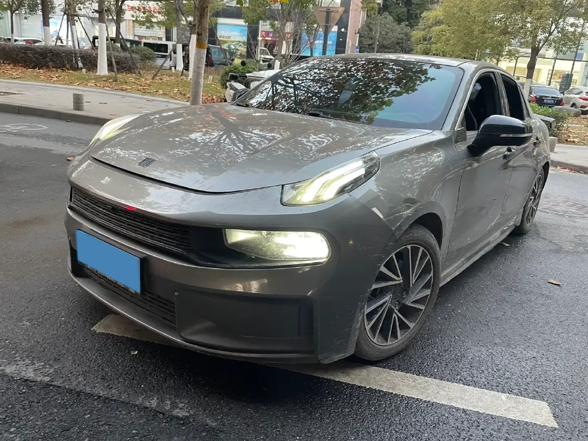 2022 LYNK&CO 03 2.0T 190HP L4 7DCT