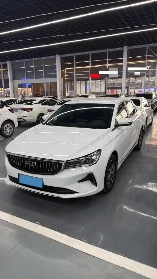 2022 Geely Emgrand 1.5L 114HP L4 CVT