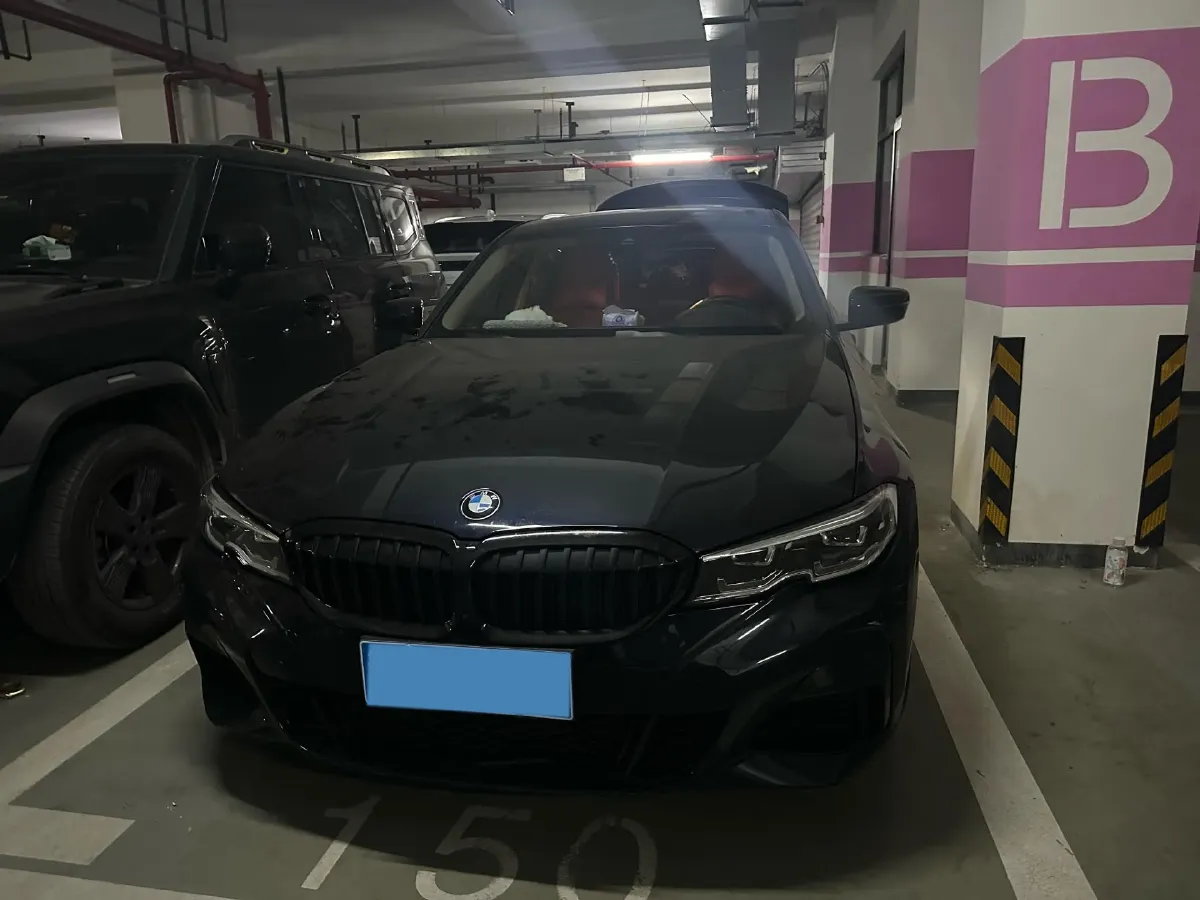 2022 BMW 3 Series 2.0T 184HP L4 8AT,autocango,china used car exporter,china ev exporter,chinese used car exporter,chinese used ev exporter