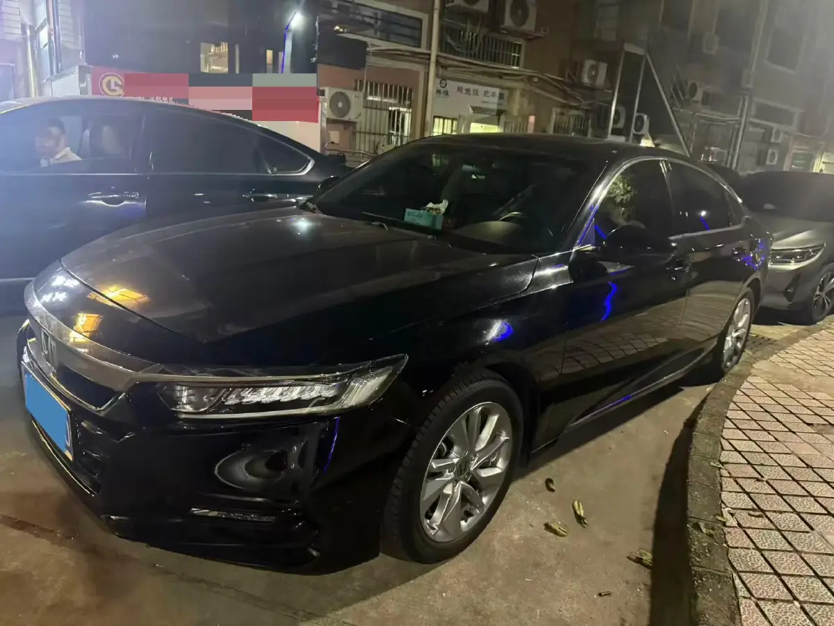 2018 Honda Accord 1.5T 194HP L4 CVT