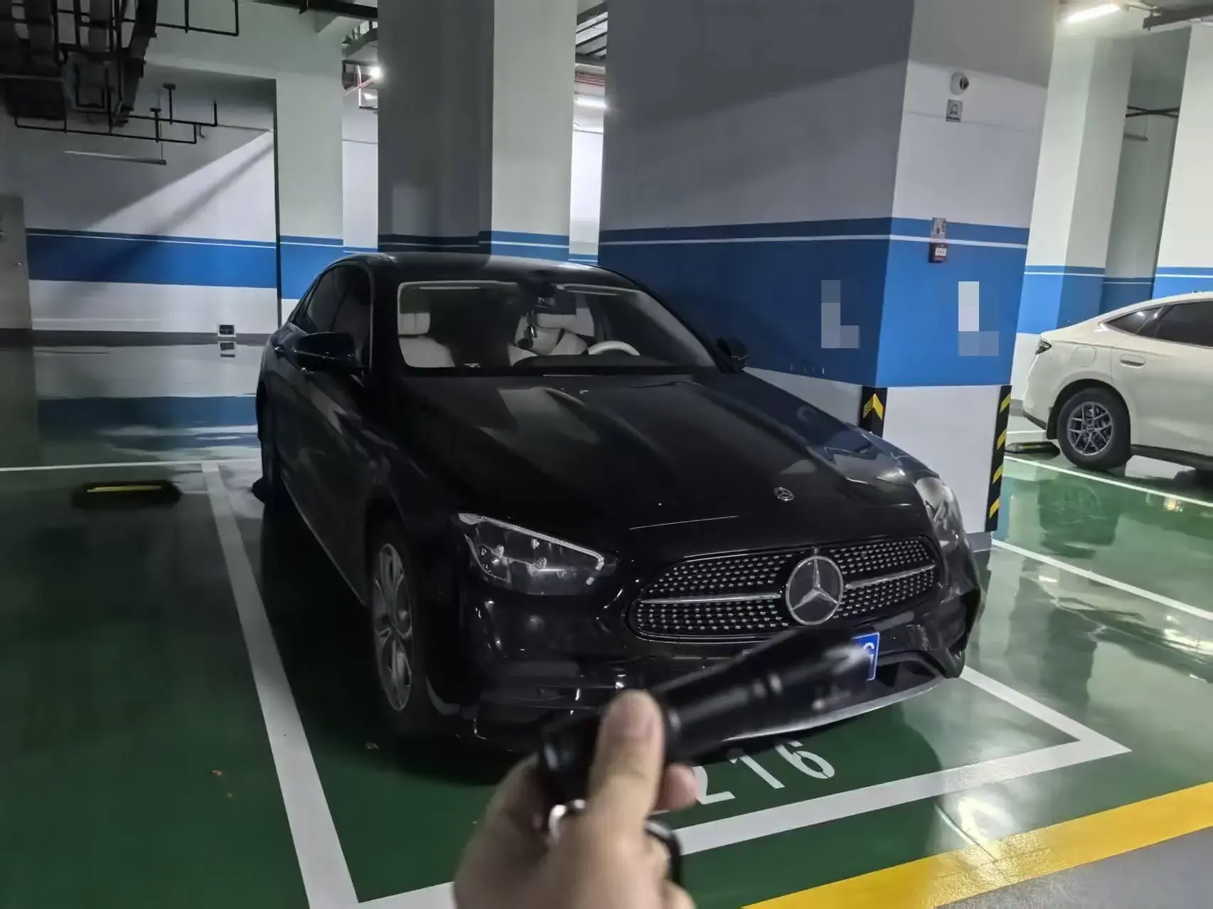 2022 MERCEDES-BENZ E thumbnail 2