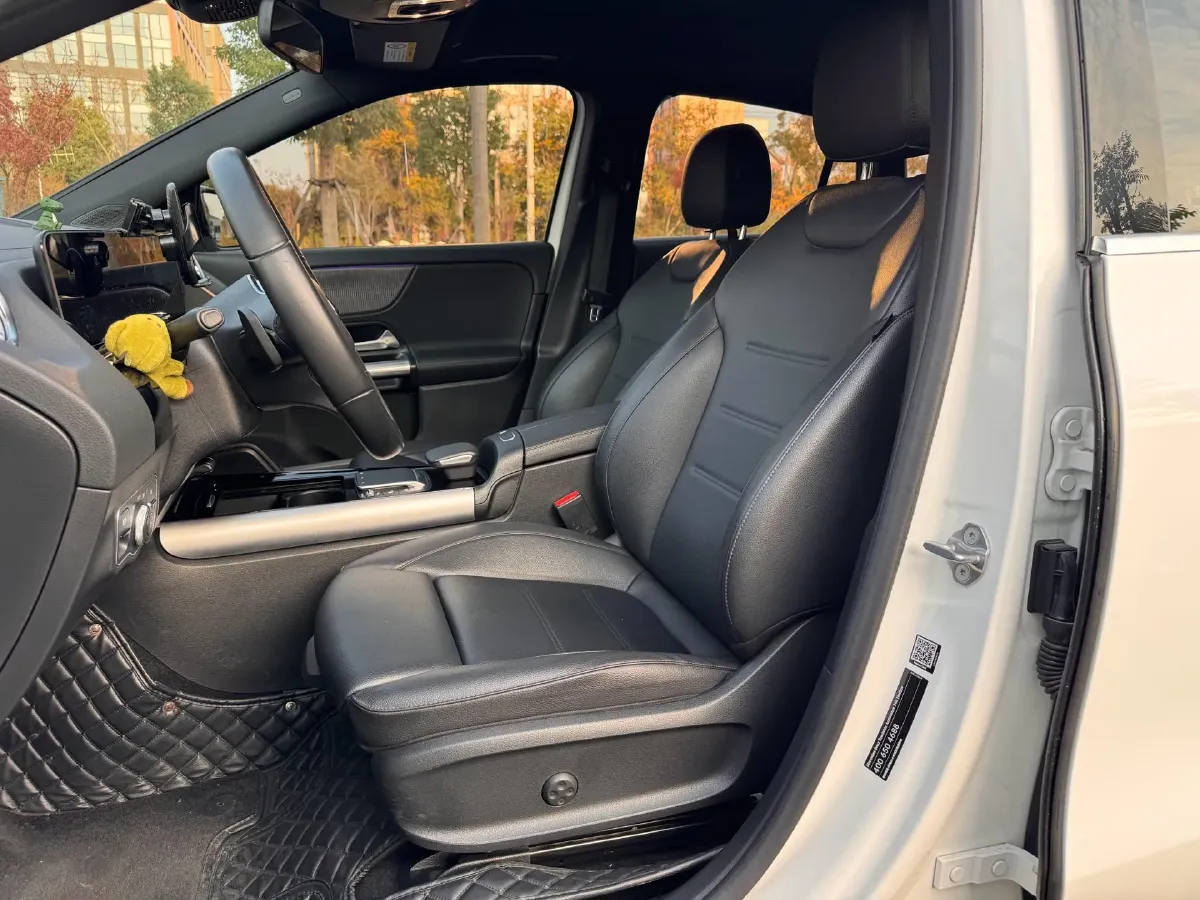 2023 Mercedes-Benz EQA Class BEV 73.5KWH,autocango,china used car exporter,china ev exporter,chinese used car exporter,chinese used ev exporter