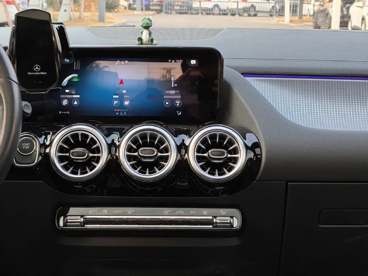 2023 Mercedes-Benz EQA Class BEV 73.5KWH,autocango,china used car exporter,china ev exporter,chinese used car exporter,chinese used ev exporter