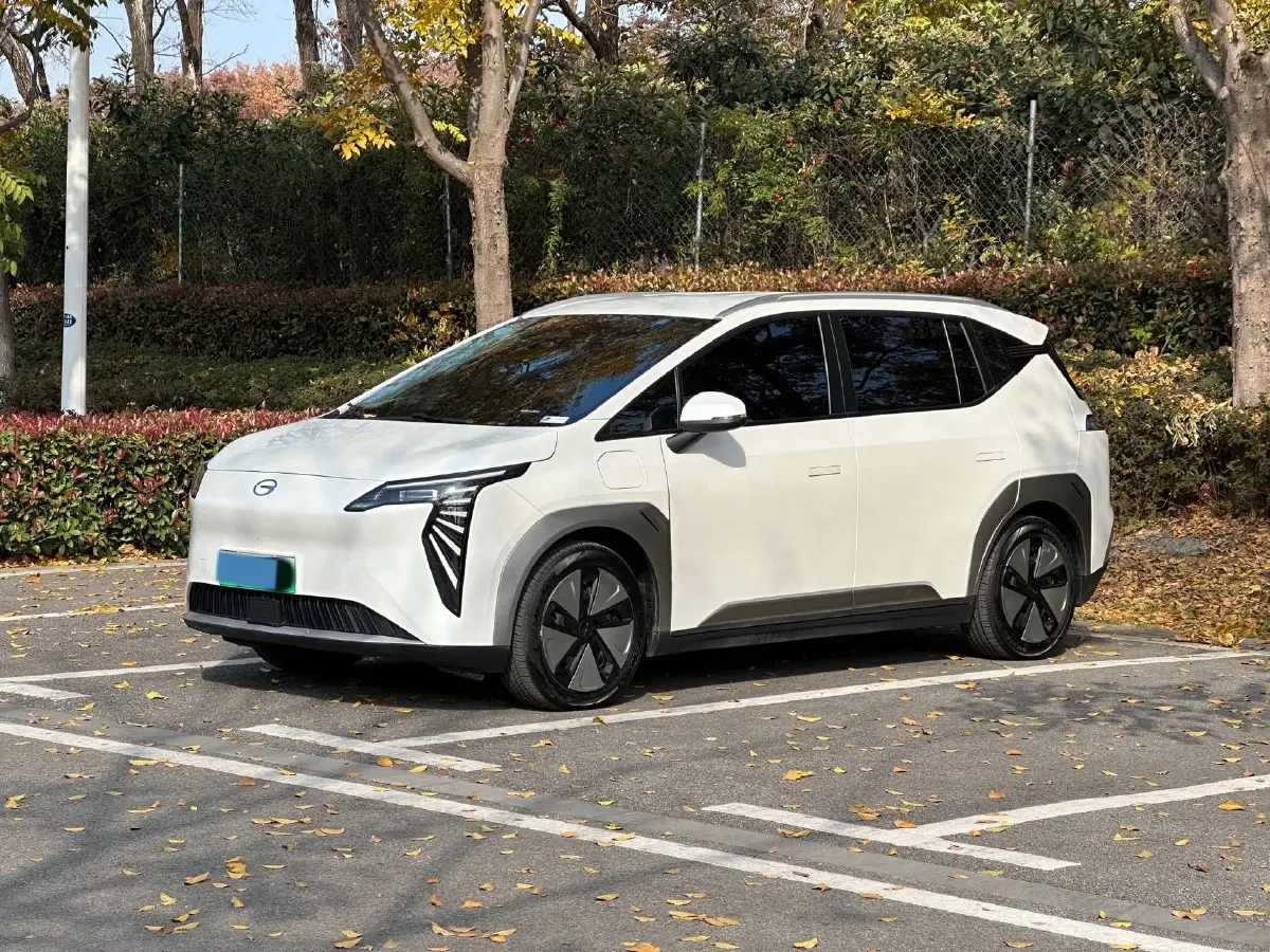 2023 Aion Y BEV 61.7KWH