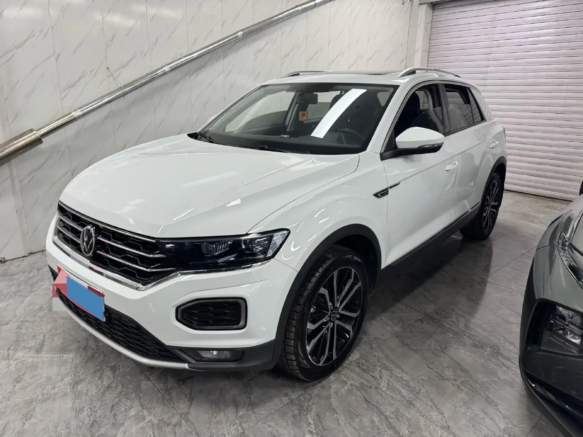 2021 Volkswagen T-Roc 1.4T 150HP L4 7DCT,autocango,china used car exporter,china ev exporter,chinese used car exporter,chinese used ev exporter