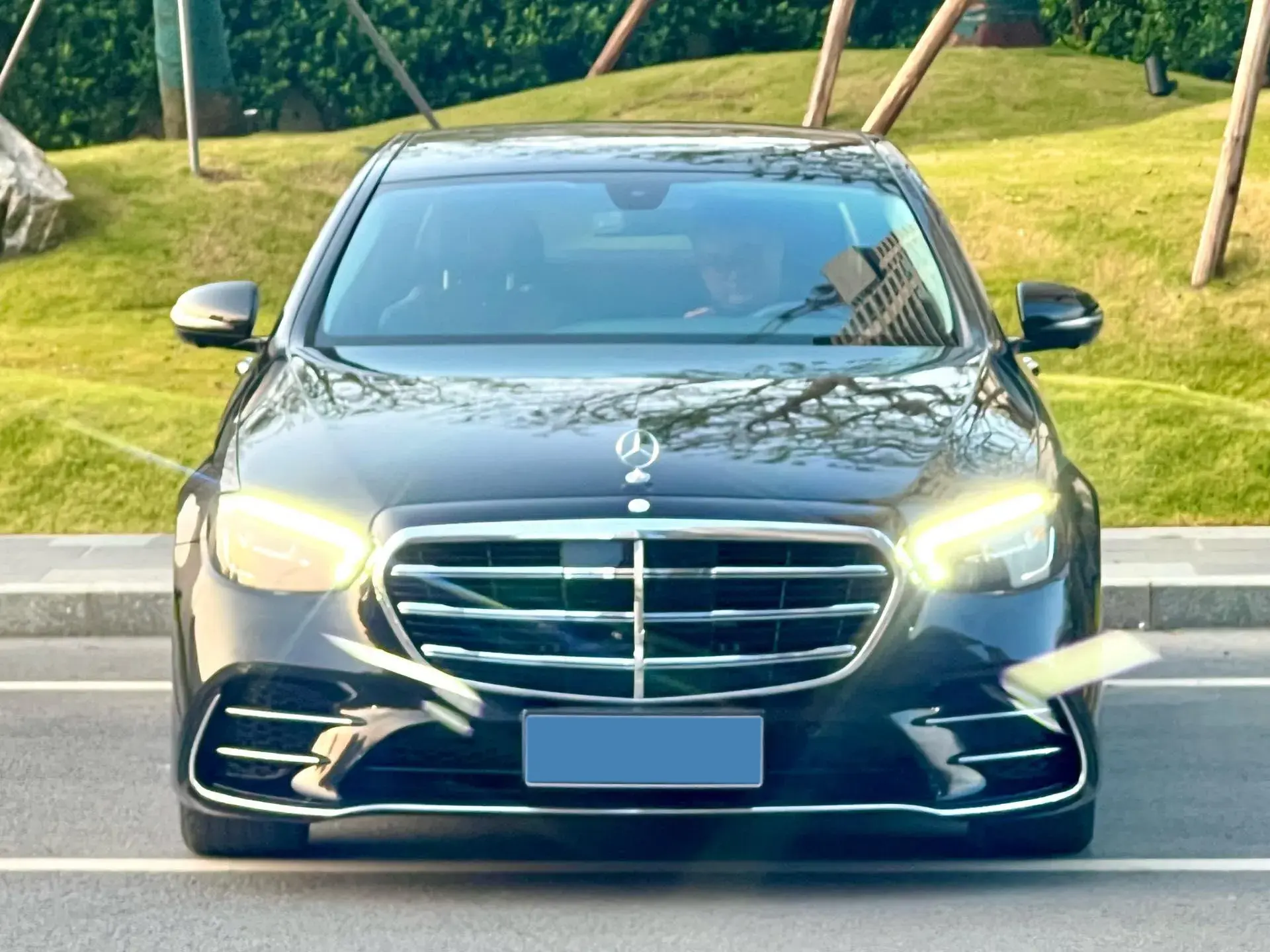 2021 MERCEDES-BENZ E thumbnail 2