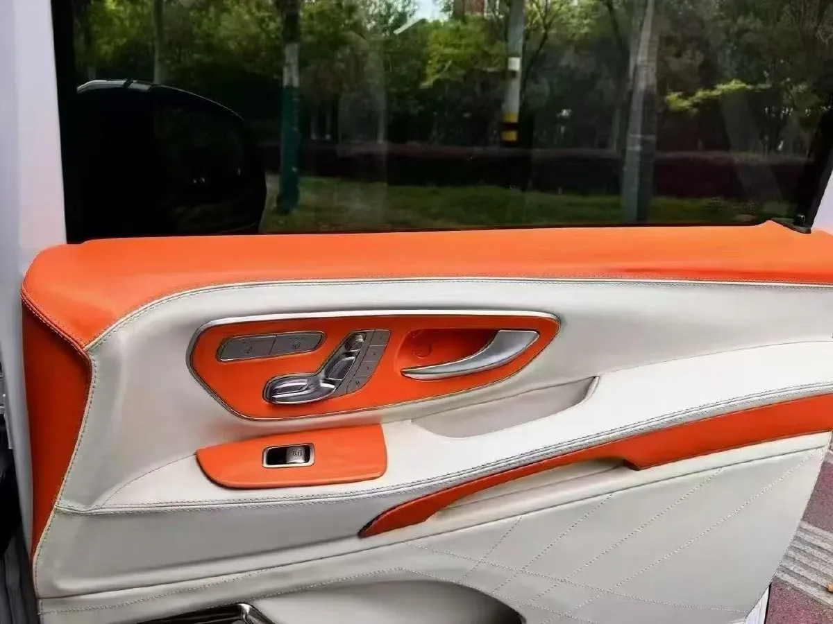 2021 Mercedes-Benz Vito 2.0T 211HP L4 9AT,autocango,china used car exporter,china ev exporter,chinese used car exporter,chinese used ev exporter