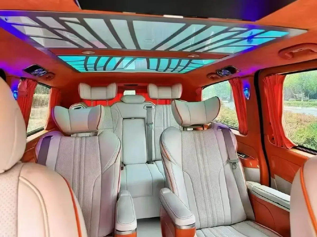 2021 Mercedes-Benz Vito 2.0T 211HP L4 9AT,autocango,china used car exporter,china ev exporter,chinese used car exporter,chinese used ev exporter