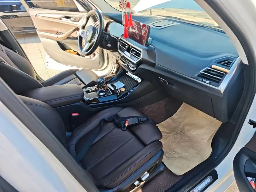 2022 BMW X3 2.0T 184HP L4 8AT,autocango,china used car exporter,china ev exporter,chinese used car exporter,chinese used ev exporter