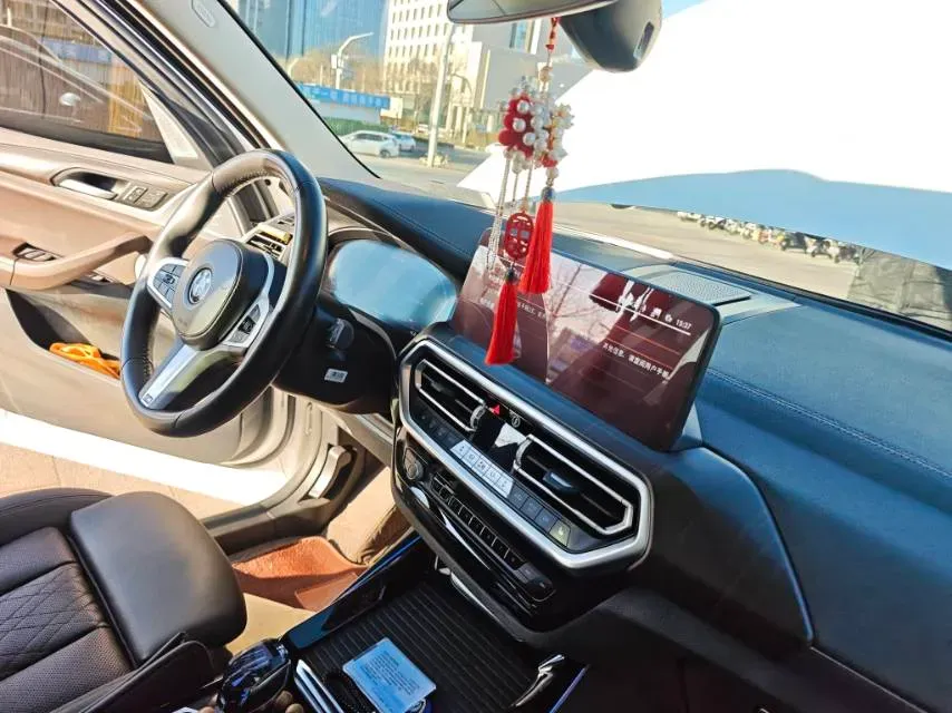 2022 BMW X3 2.0T 184HP L4 8AT,autocango,china used car exporter,china ev exporter,chinese used car exporter,chinese used ev exporter