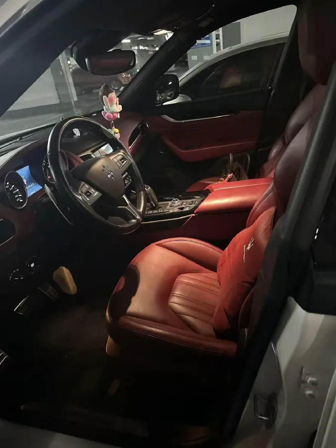 2019 Maserati Levante 3.0T 350HP V6 8AT,autocango,china used car exporter,china ev exporter,chinese used car exporter,chinese used ev exporter