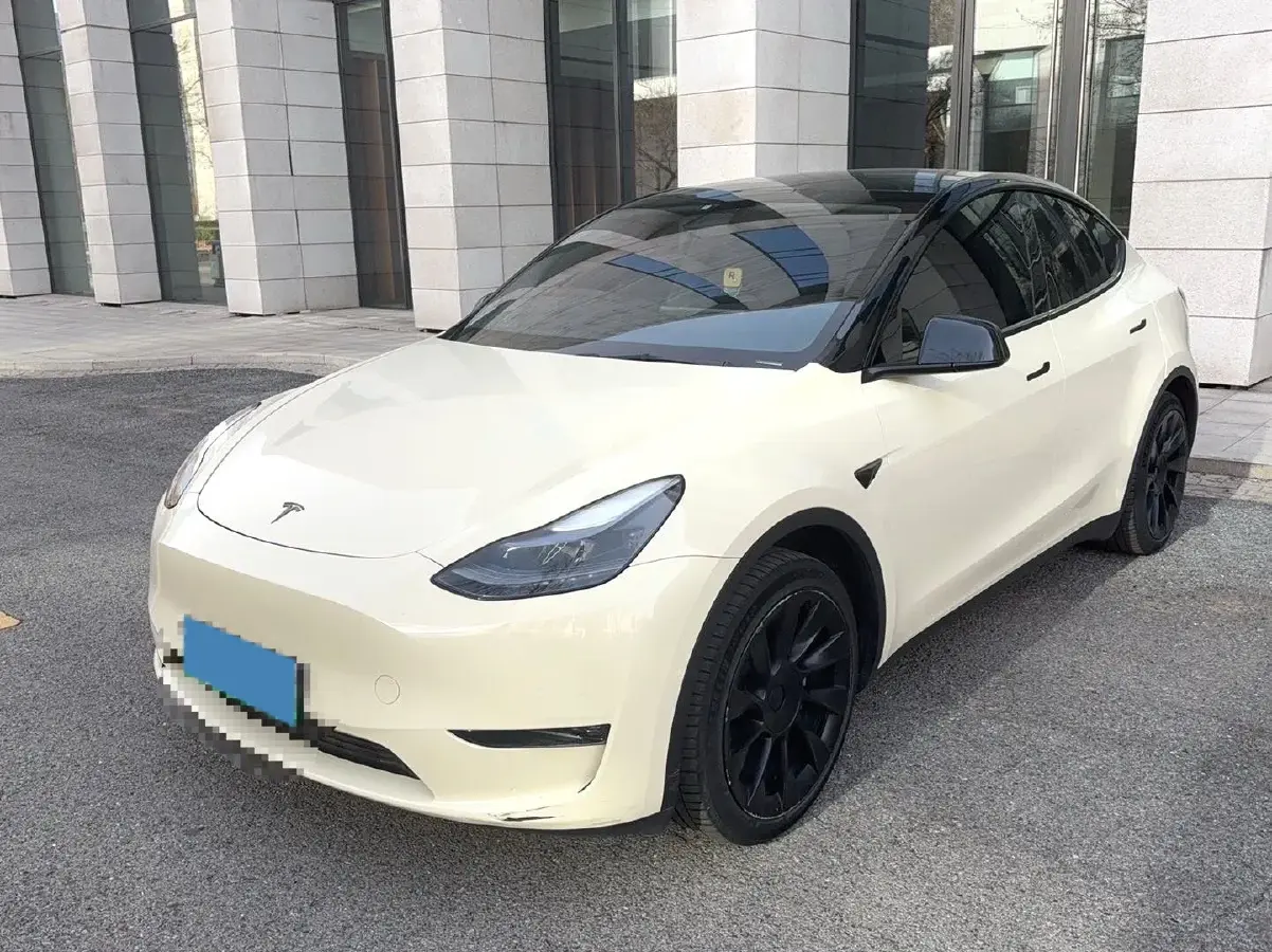 2021 Tesla Model Y BEV 60KWH