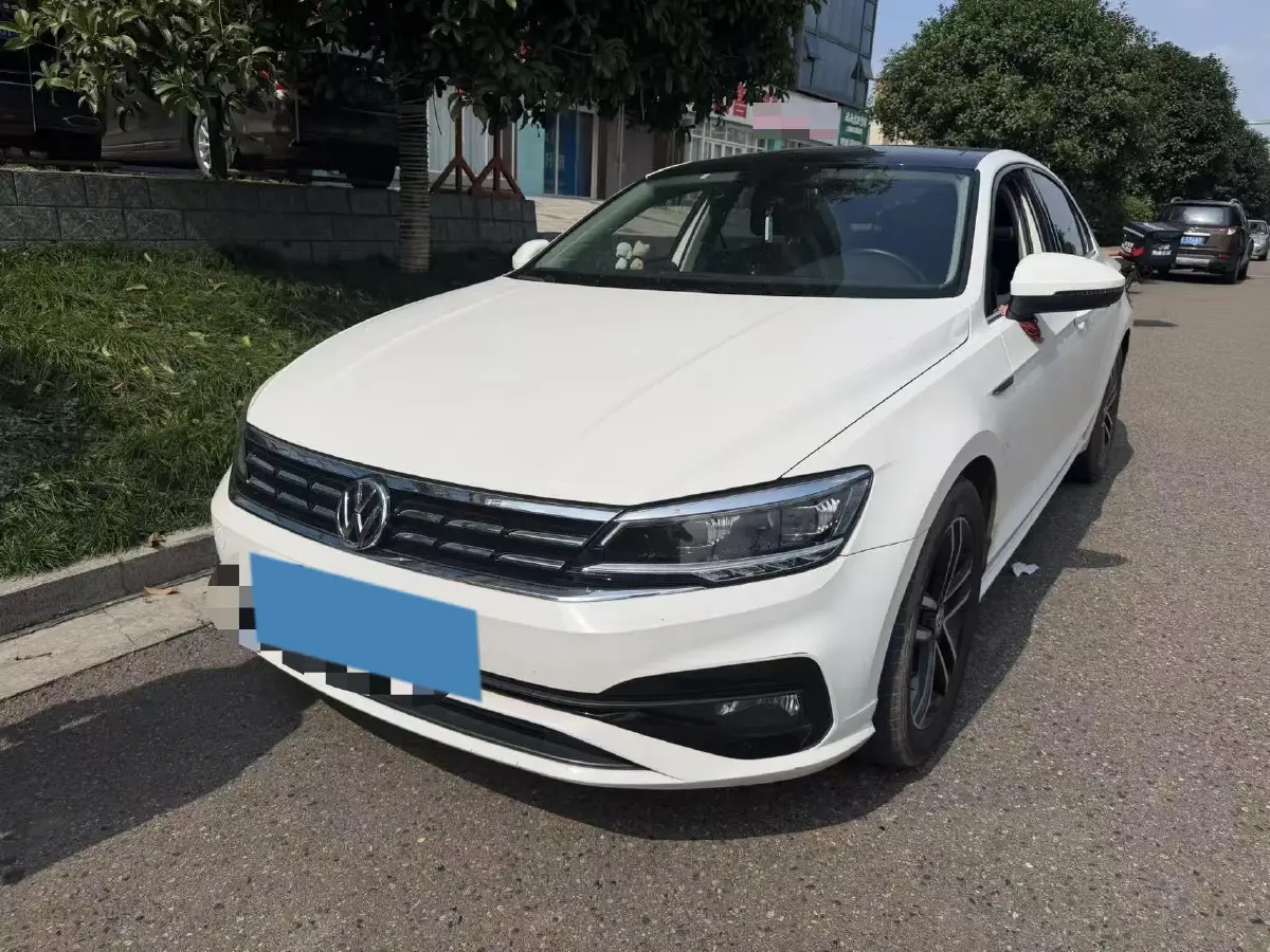 2019 Volkswagen Passat 1.4T 150HP L4 7DCT