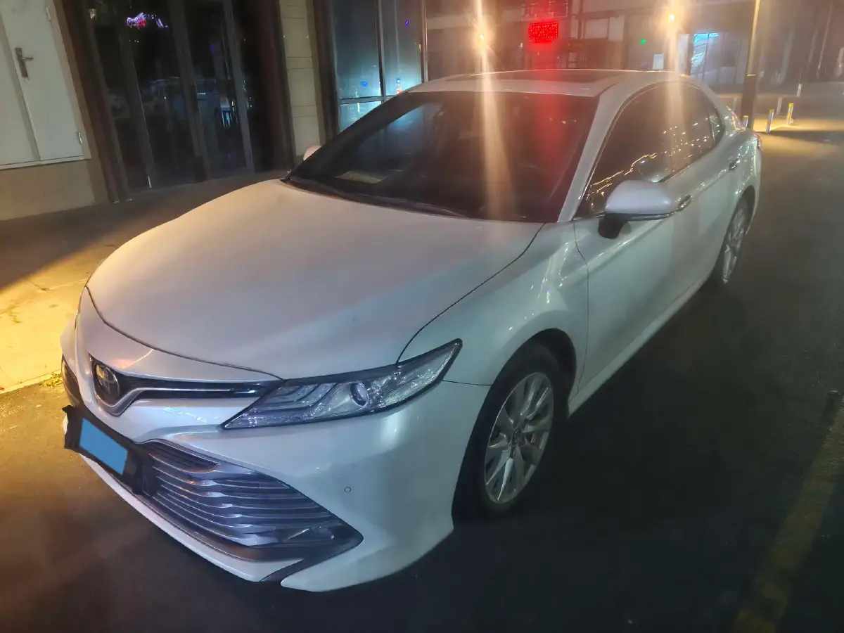 2019 Toyota Camry 2.0L 178HP L4 CVT