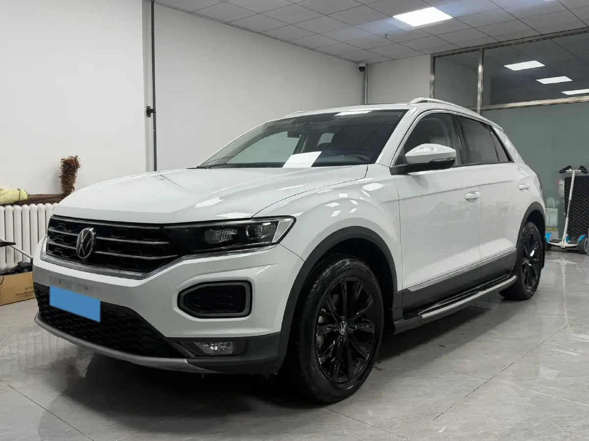 2022 Volkswagen T-Roc 1.4T 150HP L4 7DCT