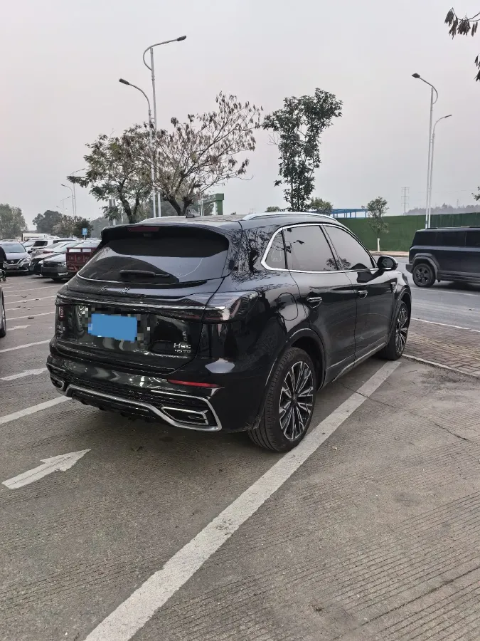 2023 HongQi HS5 2.0T 252HP L4 8AT,autocango,china used car exporter,china ev exporter,chinese used car exporter,chinese used ev exporter