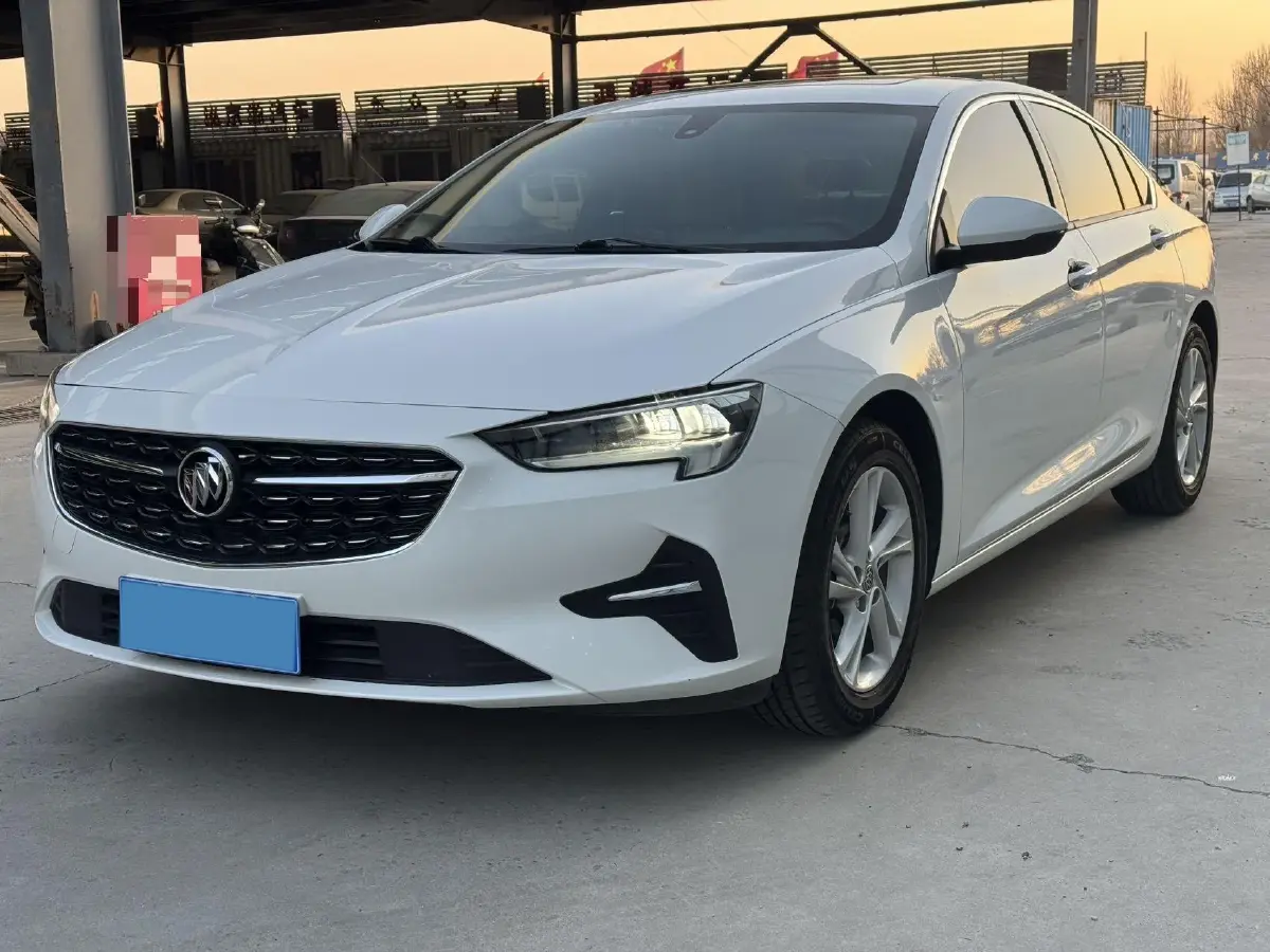 2020 Buick Regal 1.5T 169HP L4 9AT