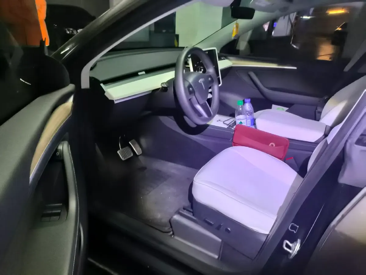 2021 MINI COUNTRYMAN 1.5T 136HP L3 8AT,autocango,china used car exporter,china ev exporter,chinese used car exporter,chinese used ev exporter