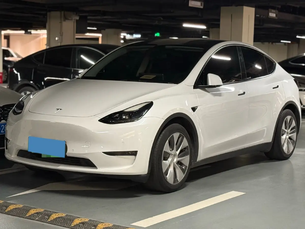 2021 Tesla Model Y BEV 60KWH