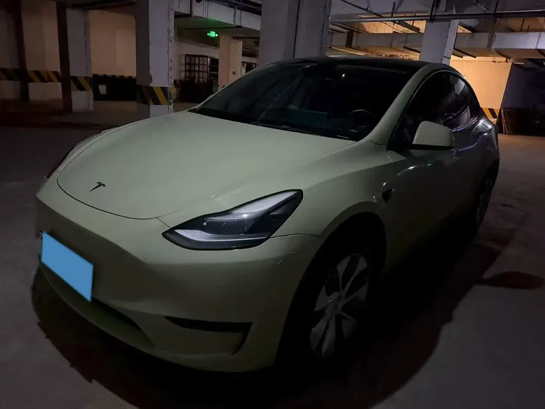 2022 Tesla Model Y BEV 60KWH