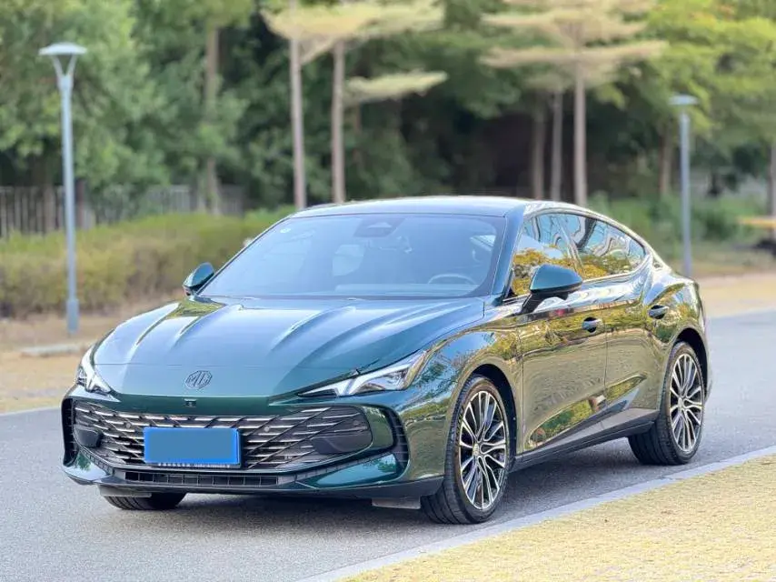 2023 MG 7 2.0T 261HP L4 9AT